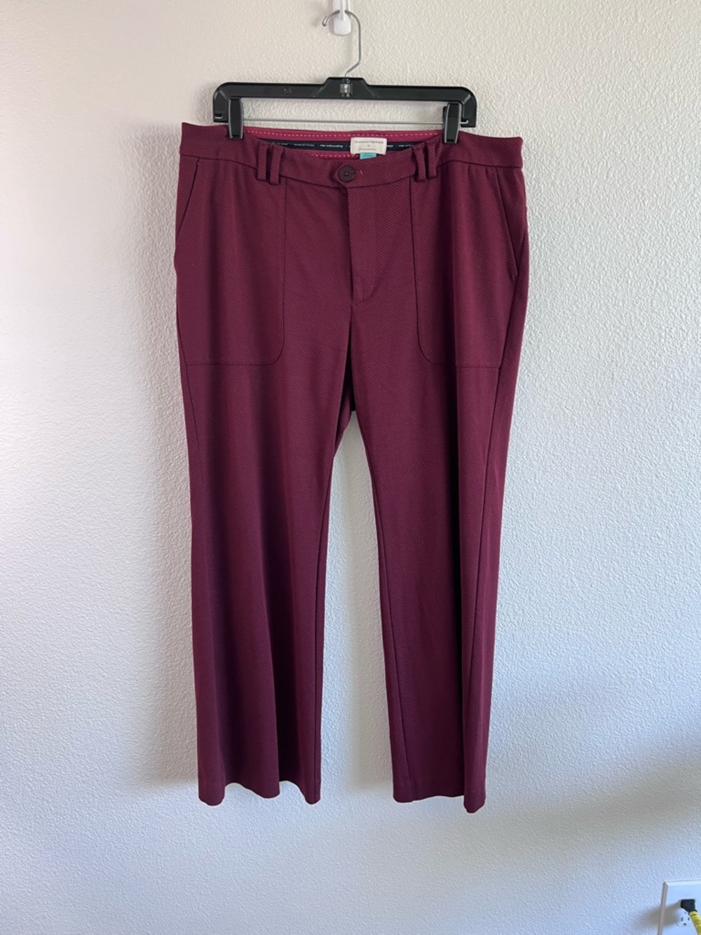 Anthropologie Women's The Essential Trousers Twill High Waisted Plus in Burgundy